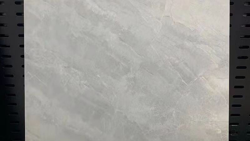 灰色大理石纹瓷砖：如何挑选品质与风格的完美结合